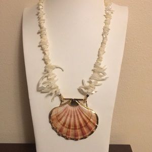 Vintage Tropical Shell Beach Necklace Jewelry Boho